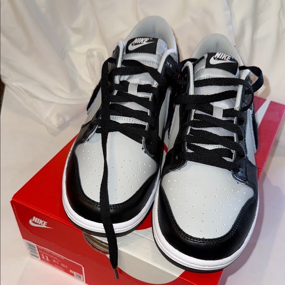 Nike Dunk Low Retro 
Grey fog/black -wolf grey - Picture 12 of 12